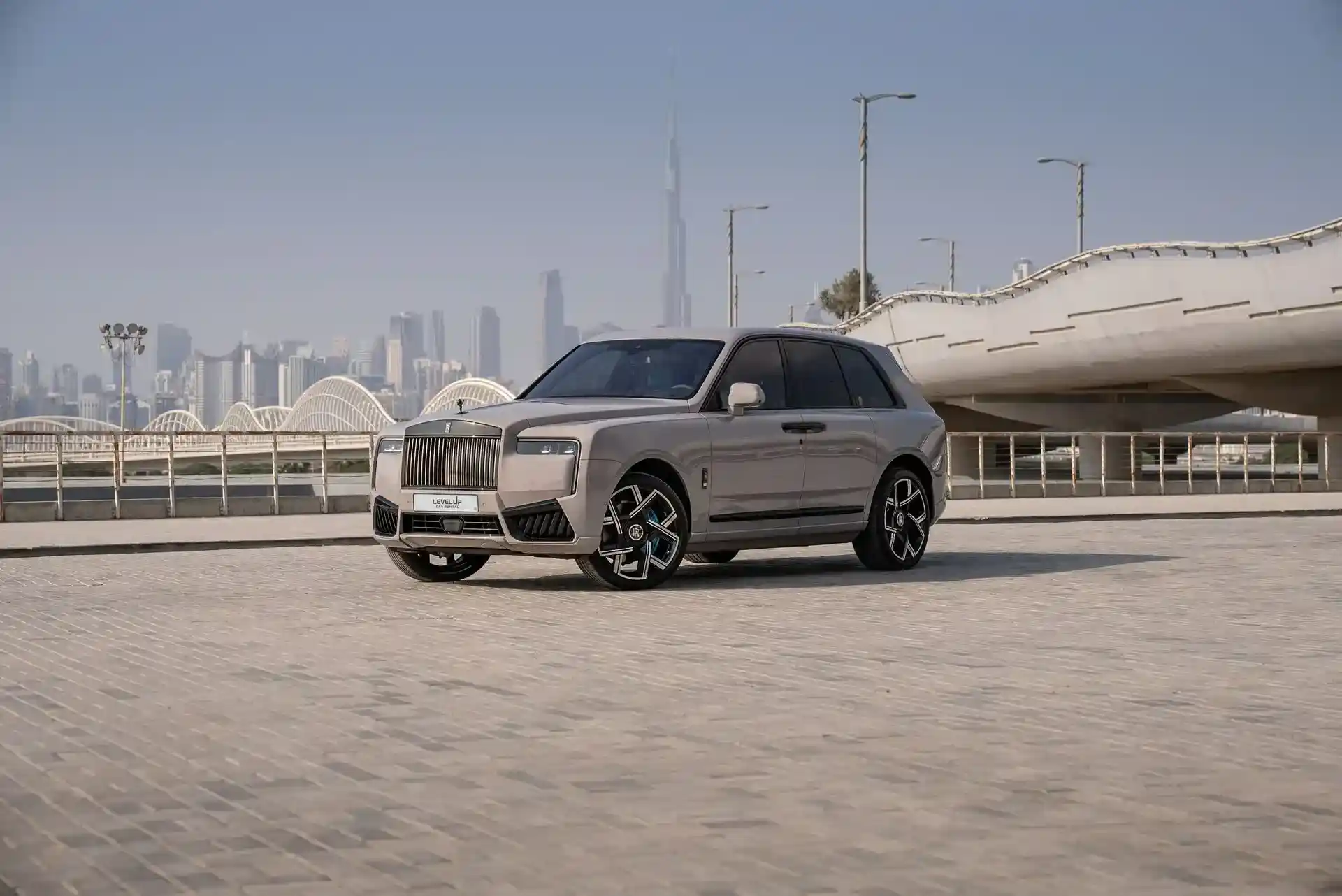 Best Car Rental Companies in Dubai for Tourists
